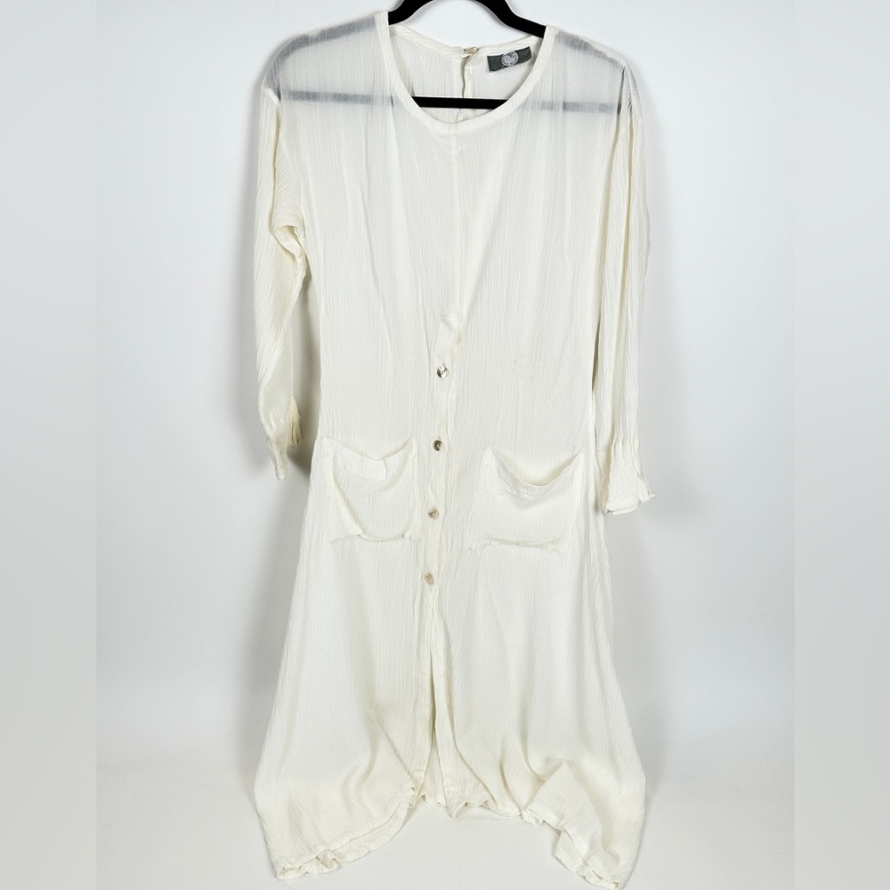 Women’s casual boho summer maxi dress. Button up.